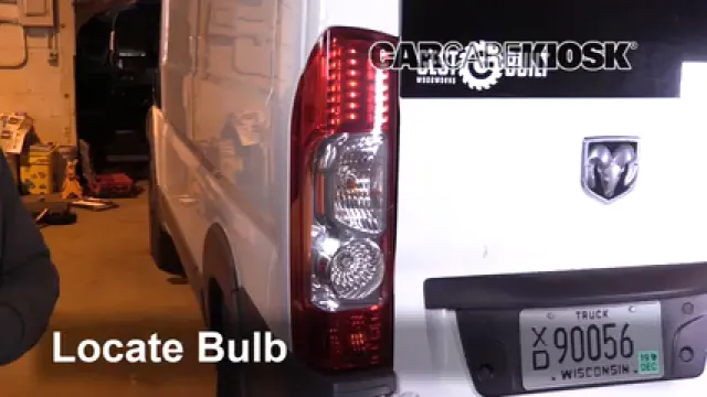 2016 Ram ProMaster 1500 3.6L V6 FlexFuel Luces Luz de giro trasera (reemplazar foco)